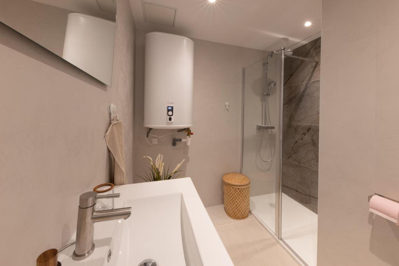 Lumineux, Tout Confort, Wifi & Terrace & Parking Saint-Laurent-du-Var Exterior photo